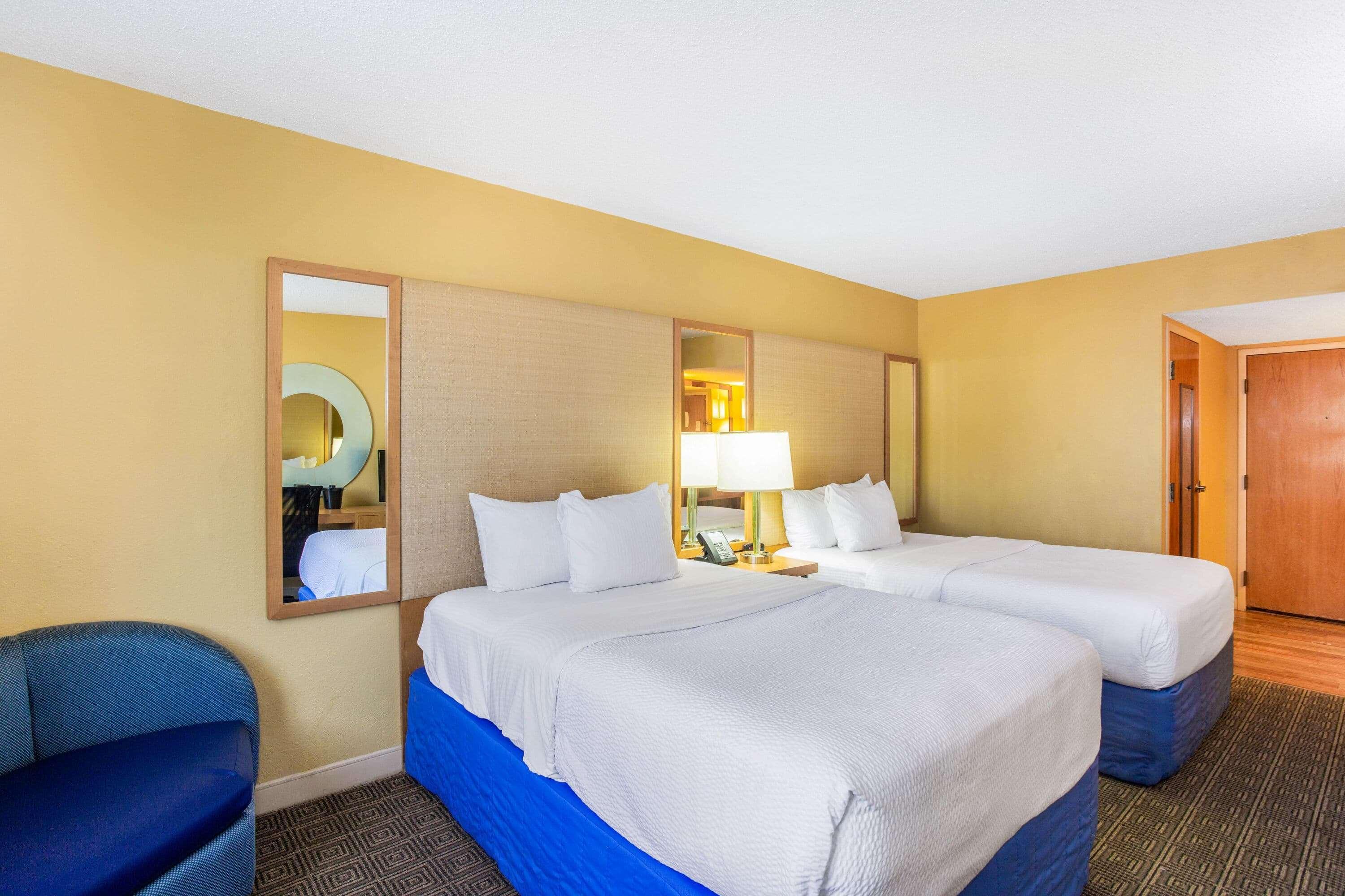 La Quinta By Wyndham Sarasota Downtown Hotel Luaran gambar