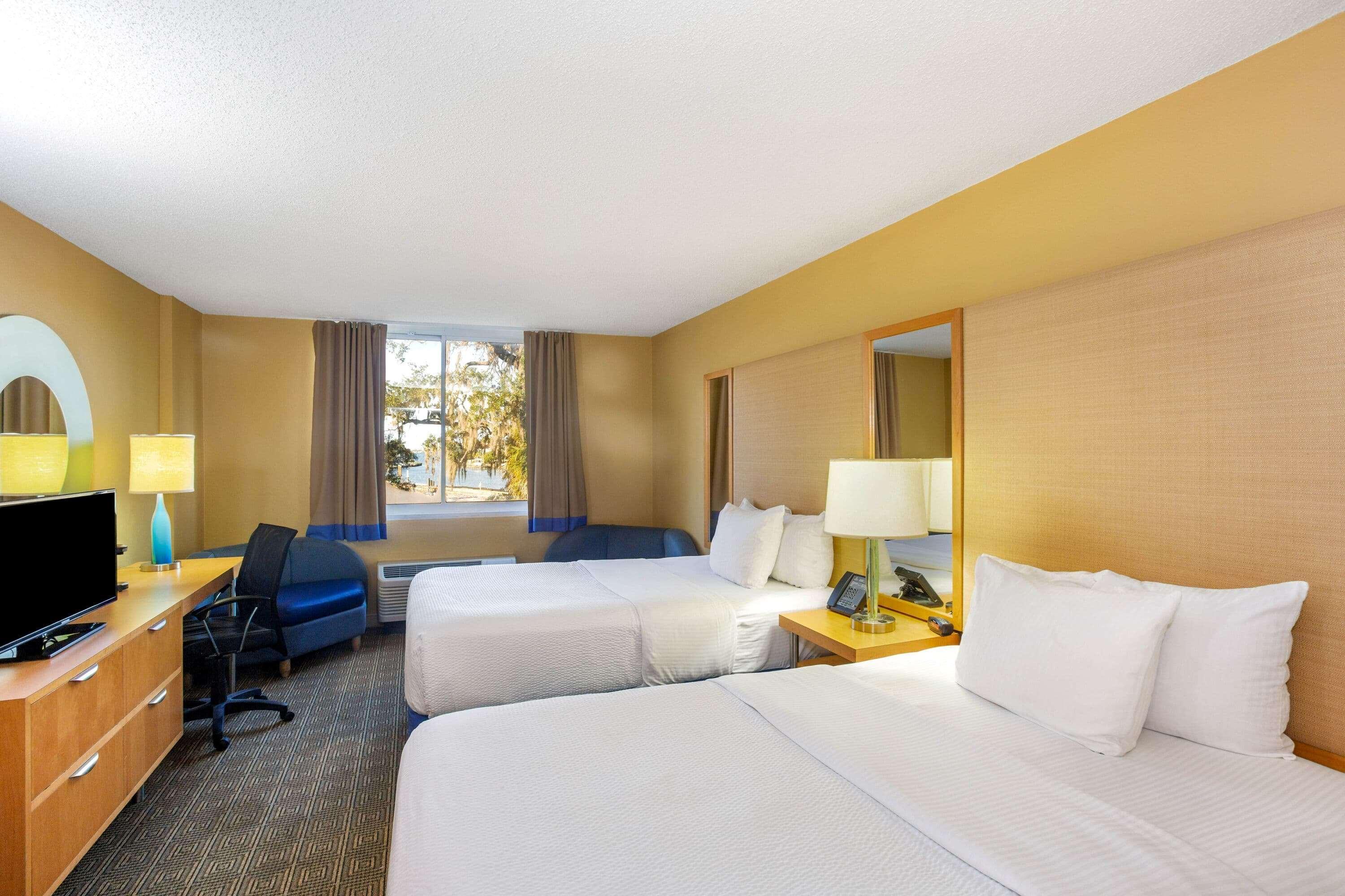 La Quinta By Wyndham Sarasota Downtown Hotel Luaran gambar